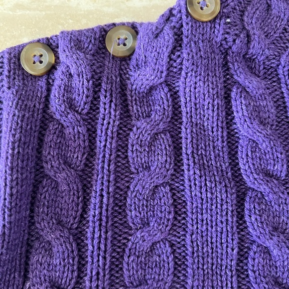 Gorgeous purple w/ bottom detail in neck 💜💜💜 - Picture 2 of 5